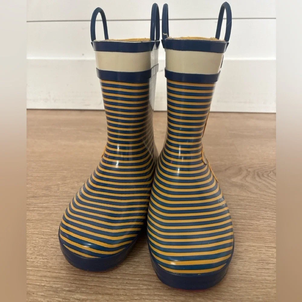 Kamik Kids Rain Boots Size 2 Blue Yellow Nautical Sailboat  NWOT